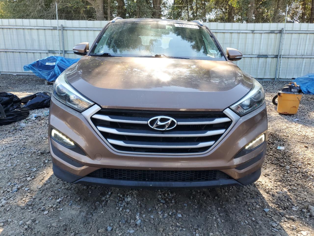 VIN KM8J33A20HU423156 2017 HYUNDAI TUCSON no.5