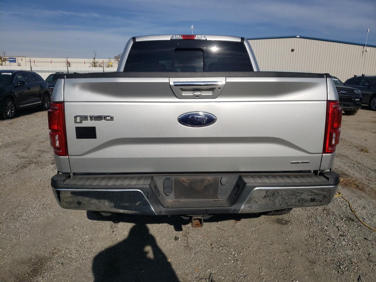 2015 Ford F-150 - Image 6