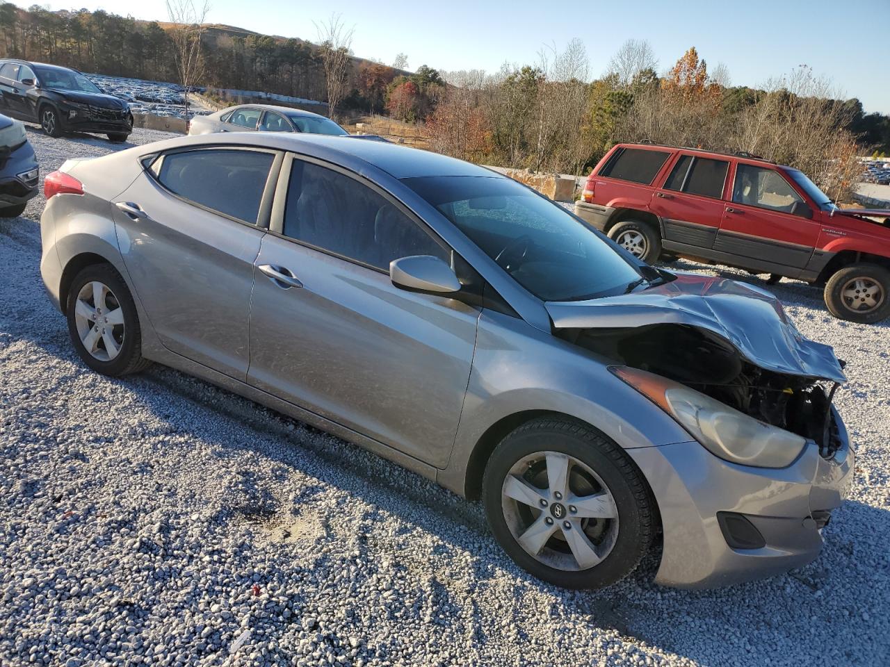 VIN KMHDH4AE5DU726586 2013 HYUNDAI ELANTRA no.4