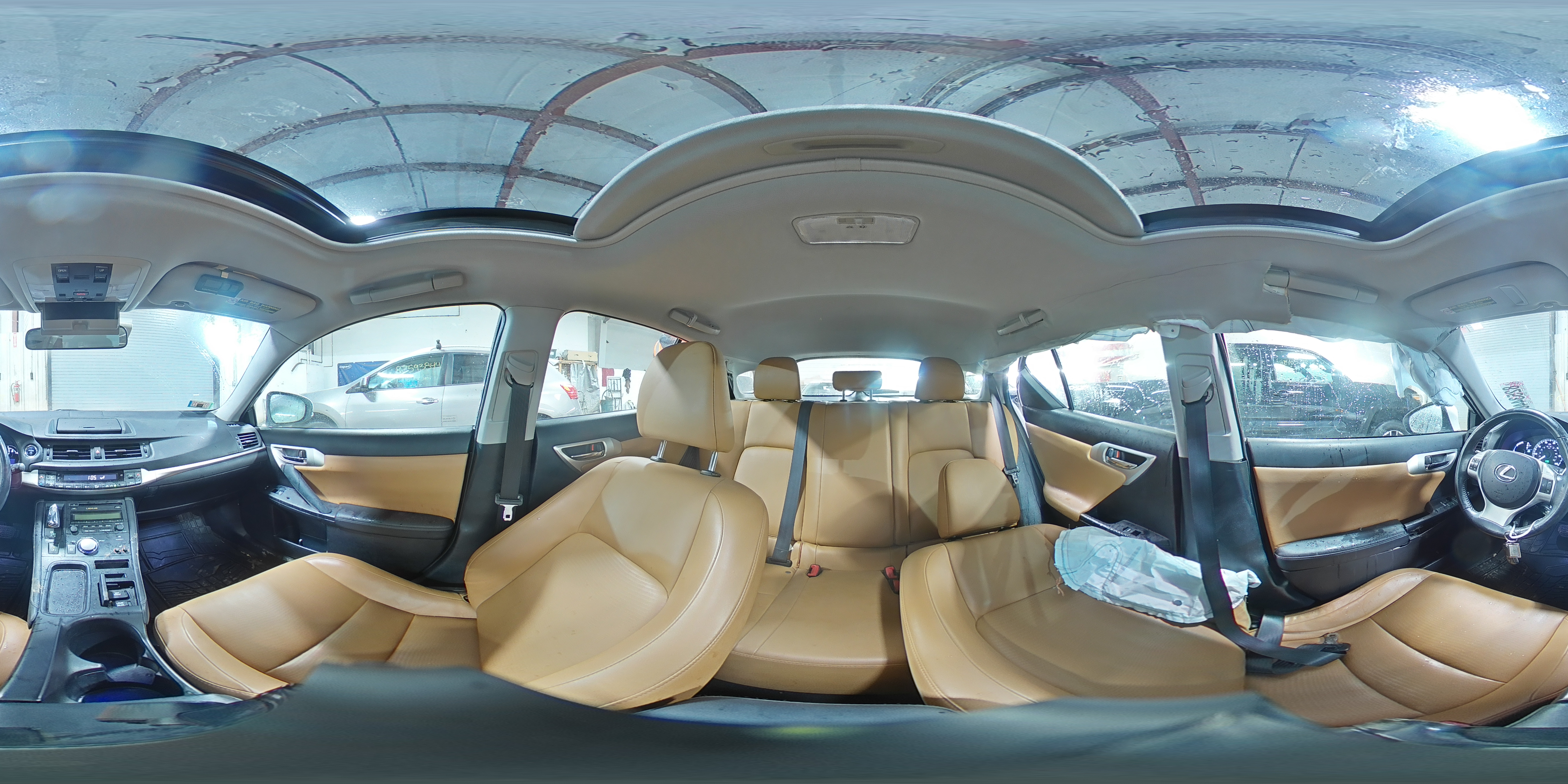 2012 Lexus CT - Image 13