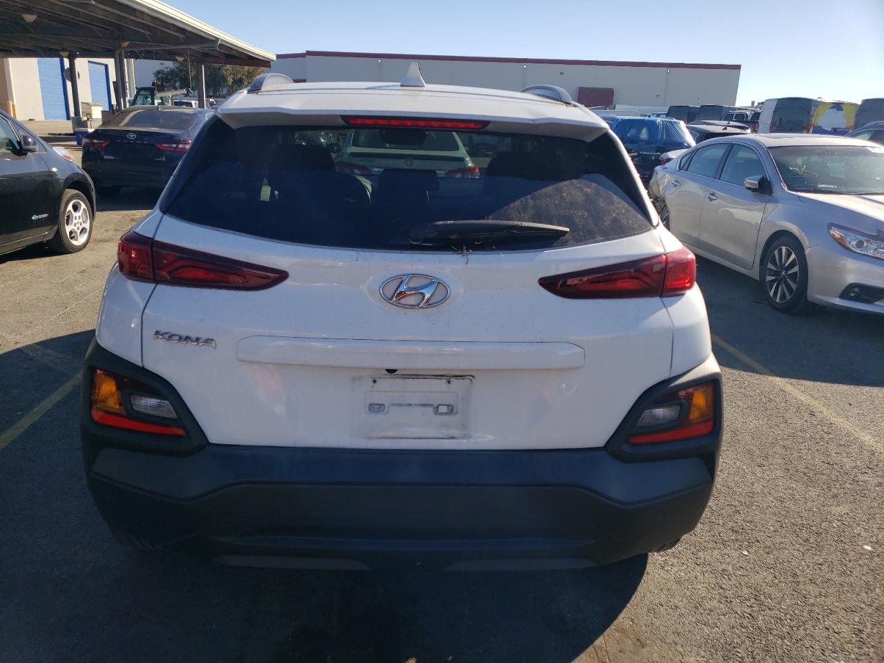 2020 Hyundai Kona Sel Plus VIN: KM8K62AA4LU493555 Lot: 83913064