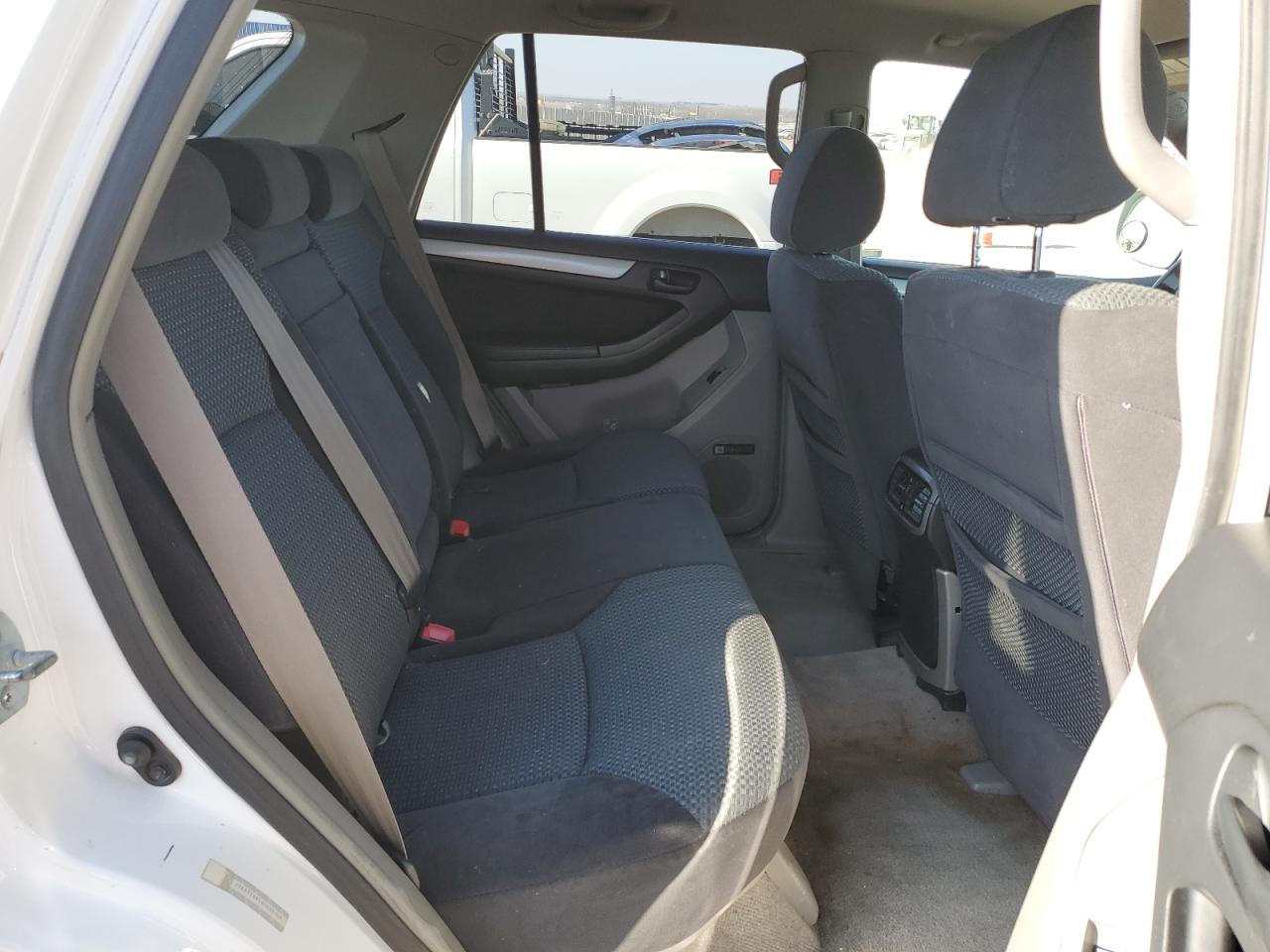 2004 Toyota 4Runner Sr5 VIN: JTEBT14R540044706 Lot: 83333024