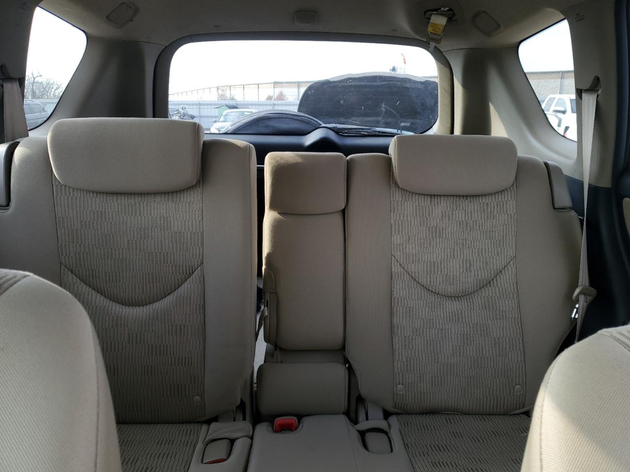 2011 Toyota RAV 4 - Image 10