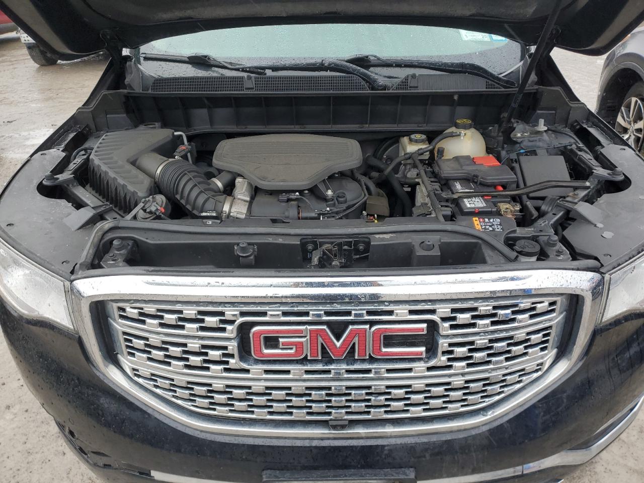 2017 GMC Acadia - Image 12
