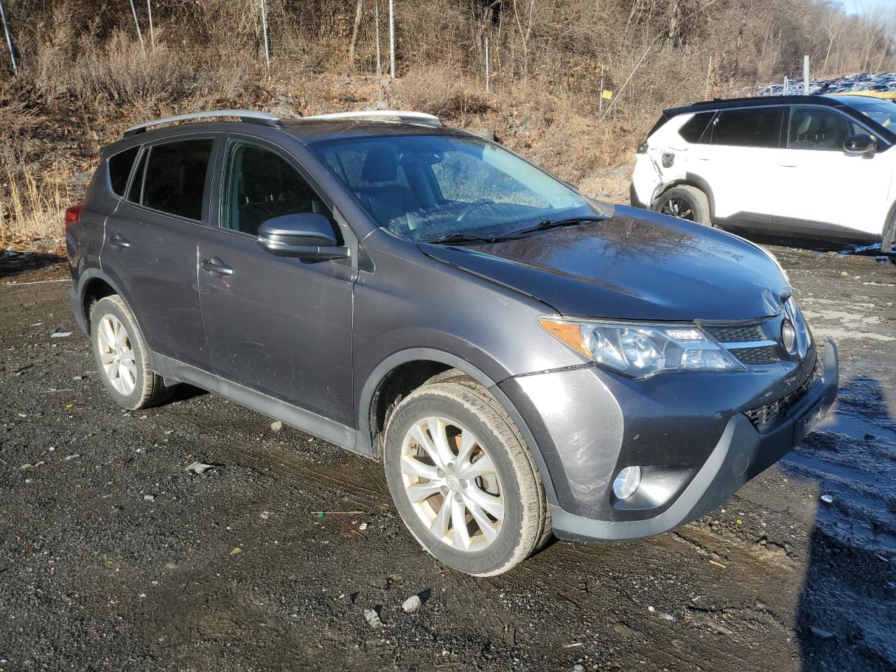 2013 Toyota RAV 4 - Image 4