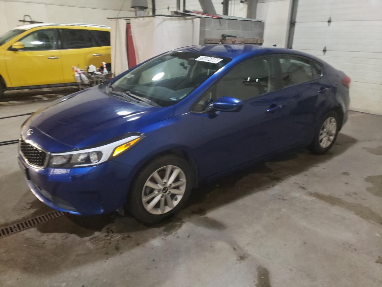 VIN 3KPFL4A76HE009275 2017 KIA FORTE no.1