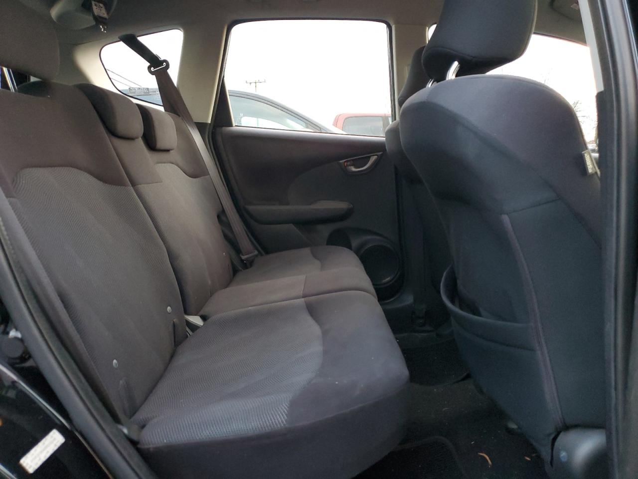 2009 Honda Fit - Image 10