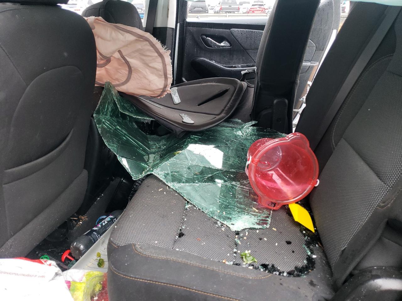 2019 Chevrolet Traverse Ls VIN: 1GNERFKW0KJ303039 Lot: 84596034