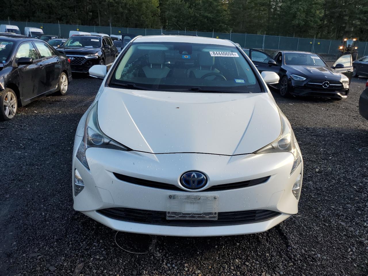 VIN JTDKARFU6G3016586 2016 TOYOTA PRIUS no.5