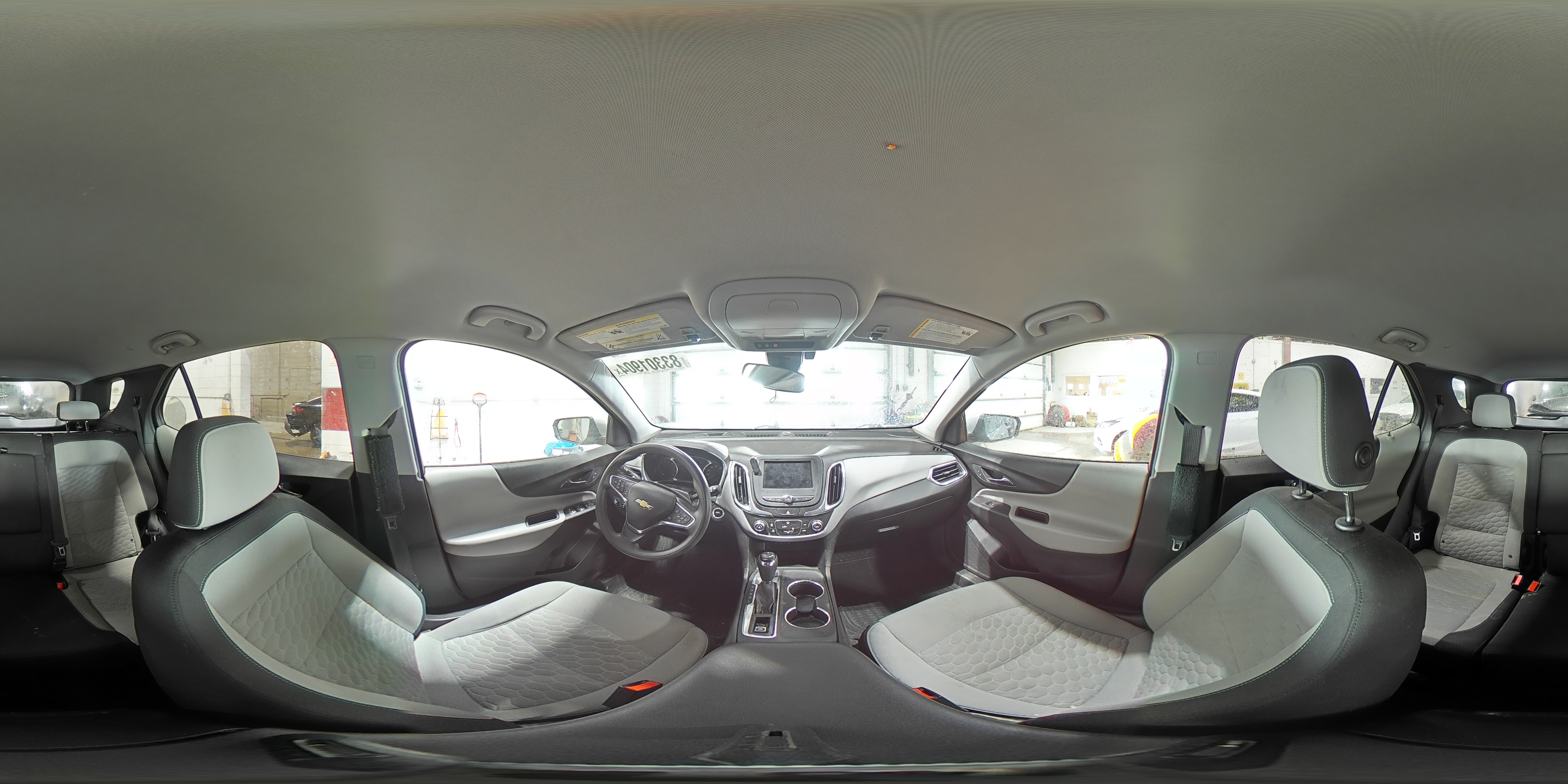2020 Chevrolet Equinox - Image 14