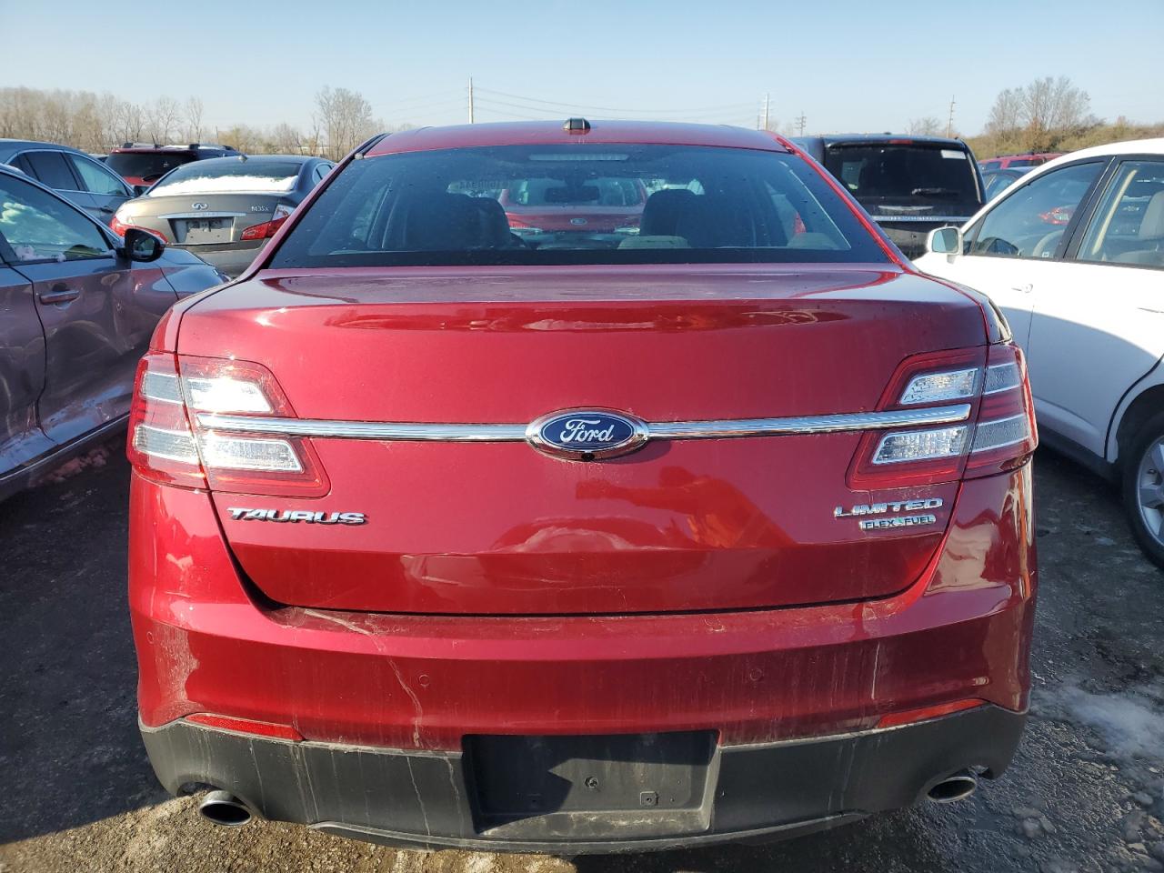 2016 Ford Taurus - Image 6