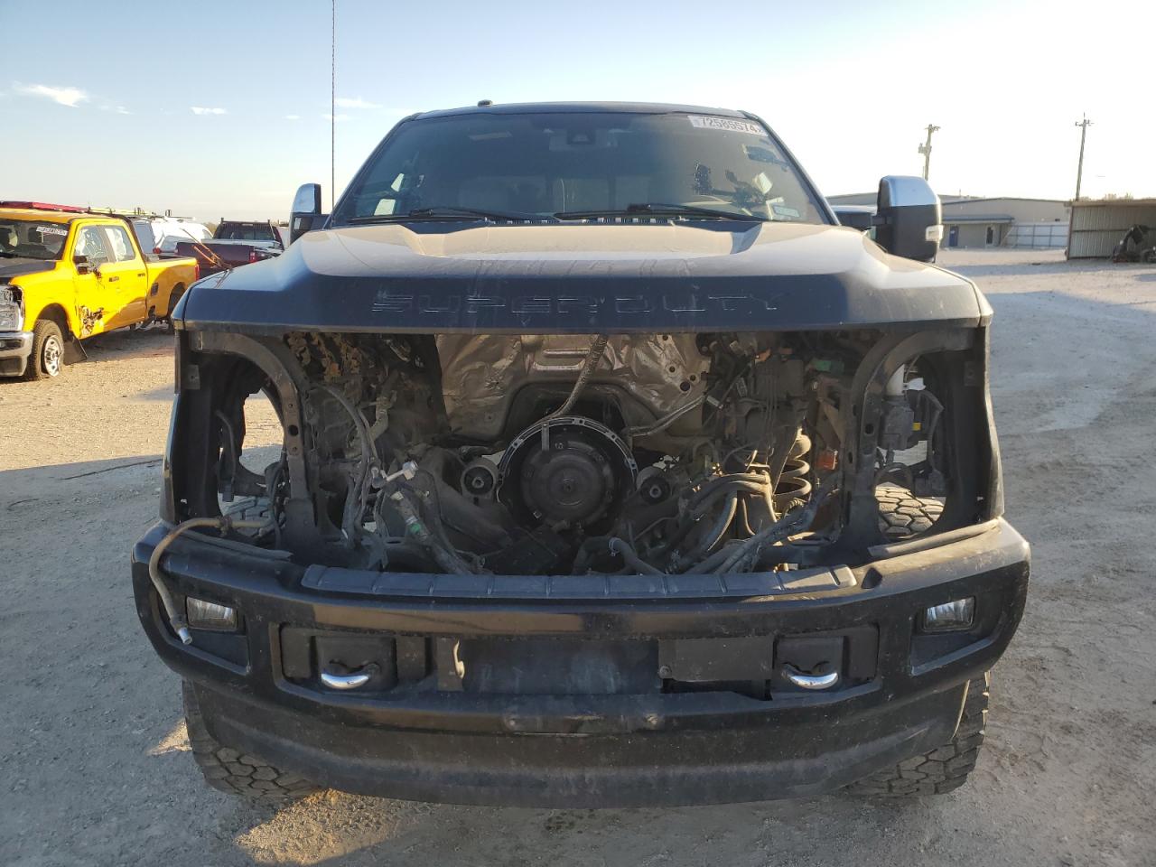 2017 Ford F250 - Image 5