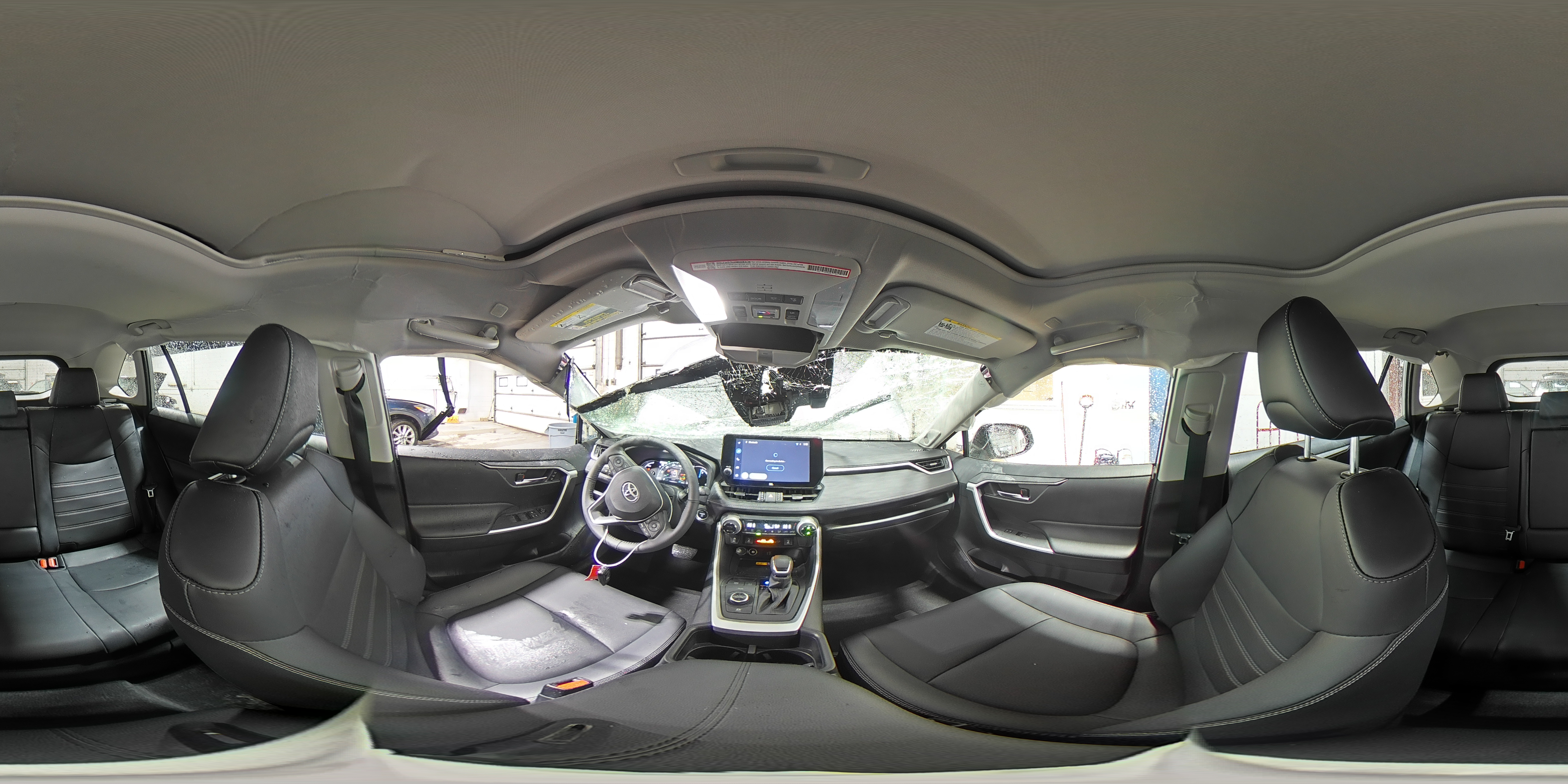 2024 Toyota RAV 4 - Image 14