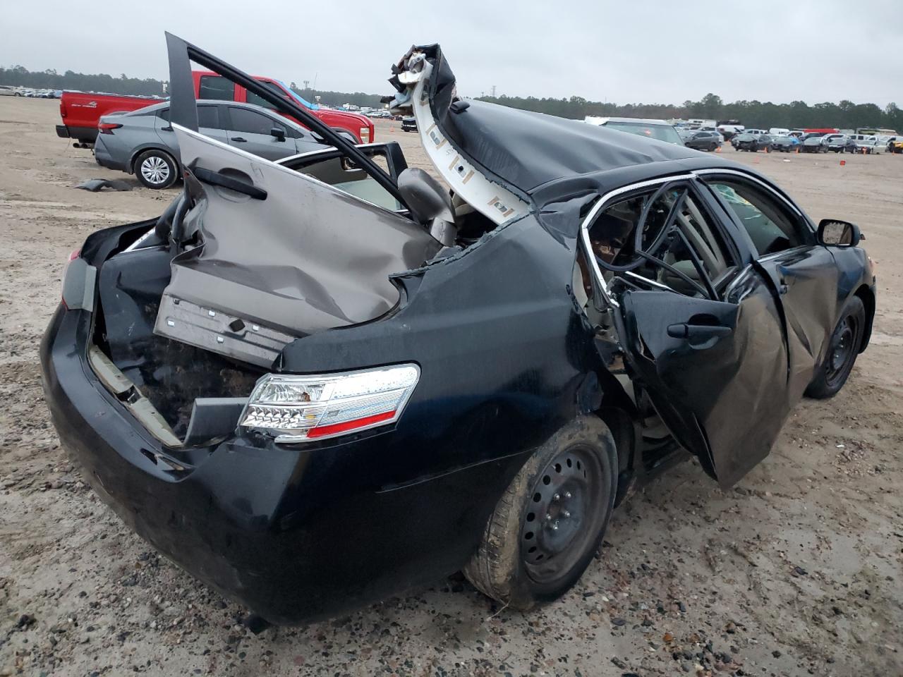 2011 Toyota Camry - Image 3