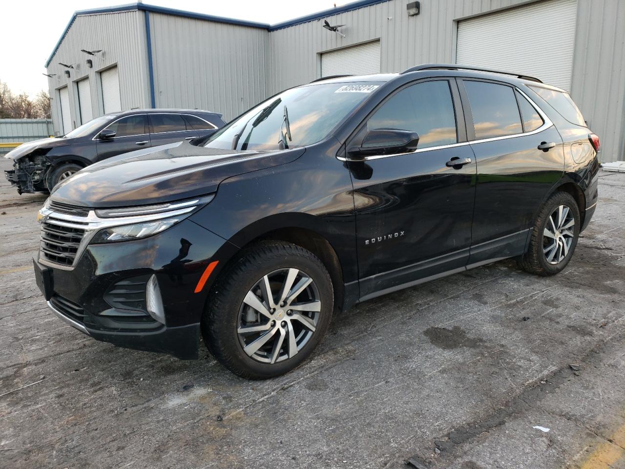2022 Chevrolet Equinox - Image 1