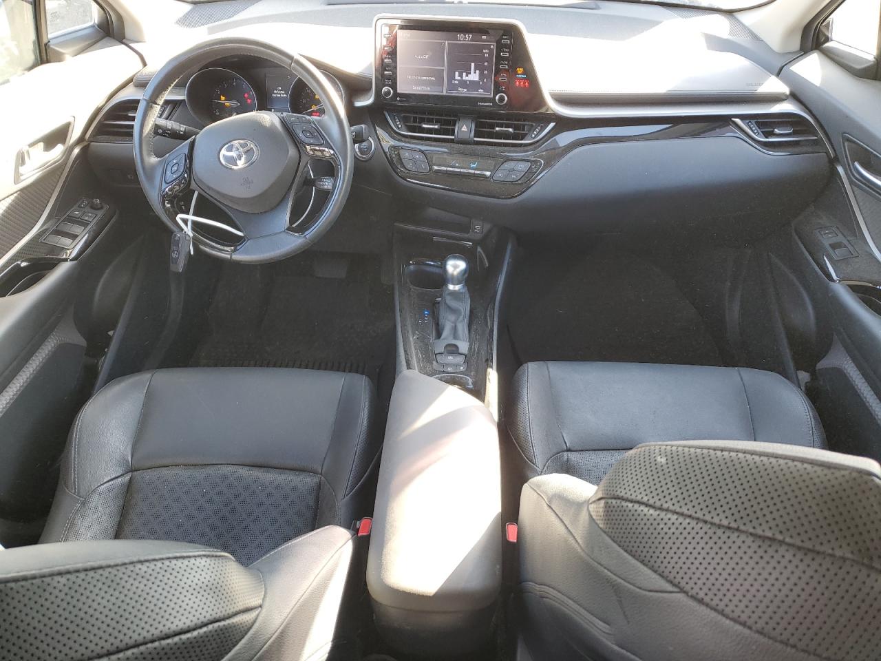 2021 Toyota C-HR - Image 8