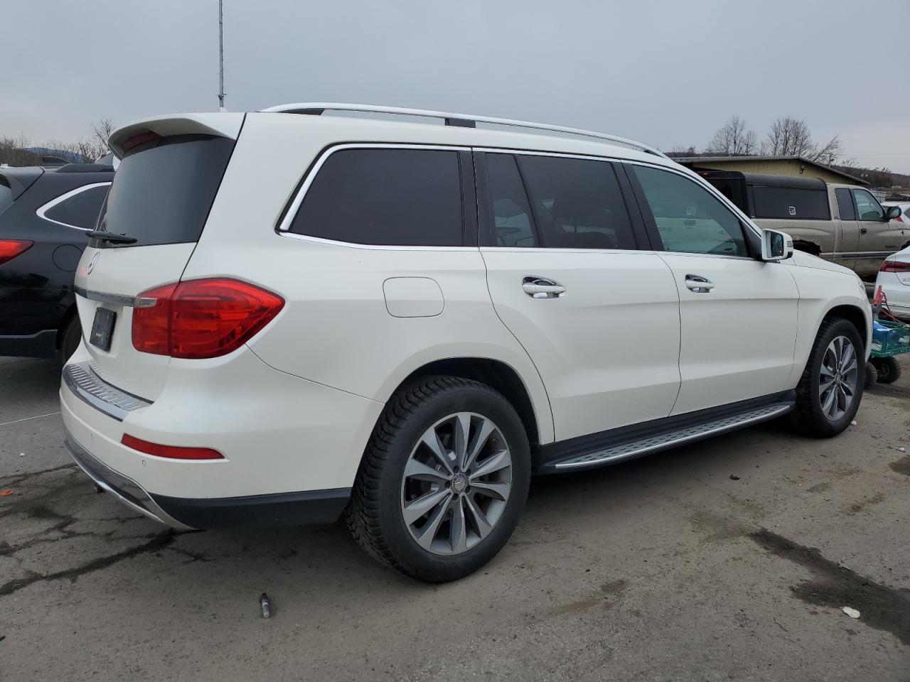 VIN 4JGDF2EE0GA661382 2016 MERCEDES-BENZ GL-CLASS no.3