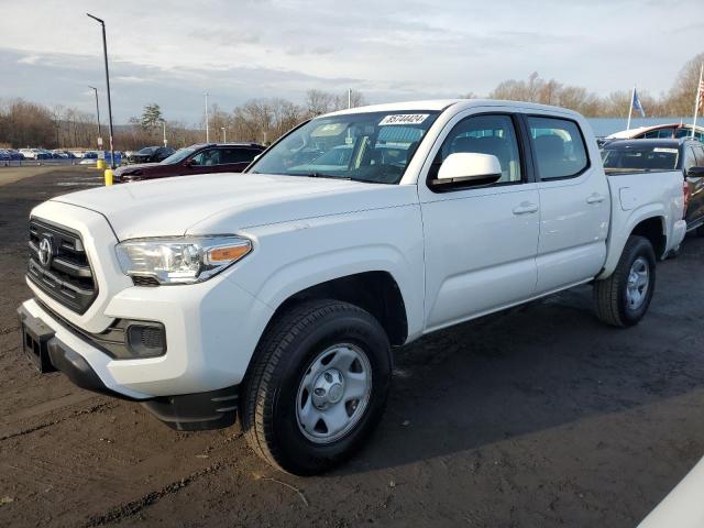 2017 Toyota Tacoma Double Cab de vânzare în East Granby, CT - Minor Dent/Scratches