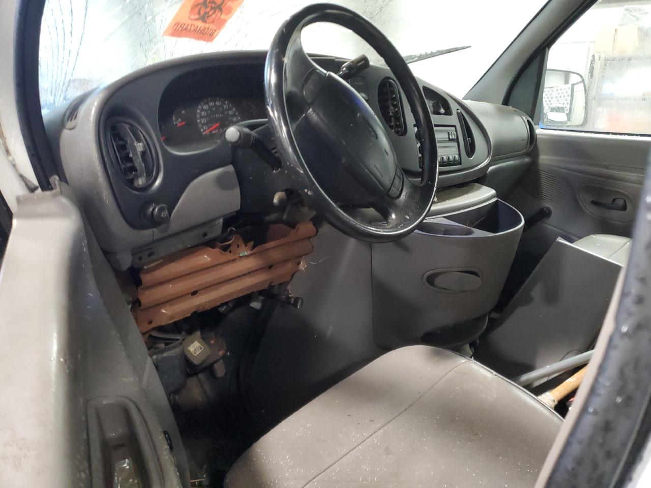 1997 Ford Econoline - Image 8