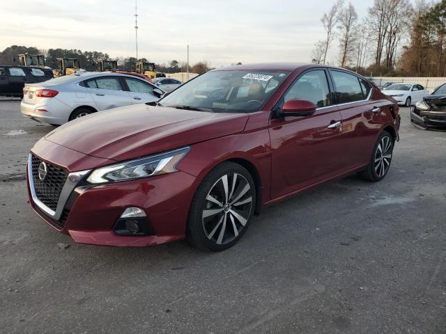  NISSAN ALTIMA 2020 Czerwony