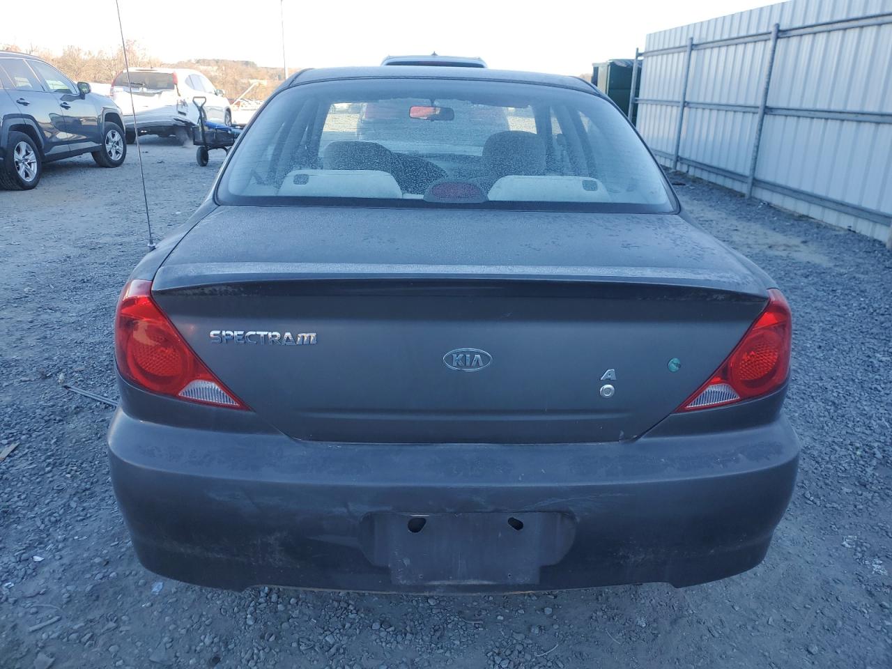 2003 Kia Spectra Base VIN: KNAFB121235248271 Lot: 82426614