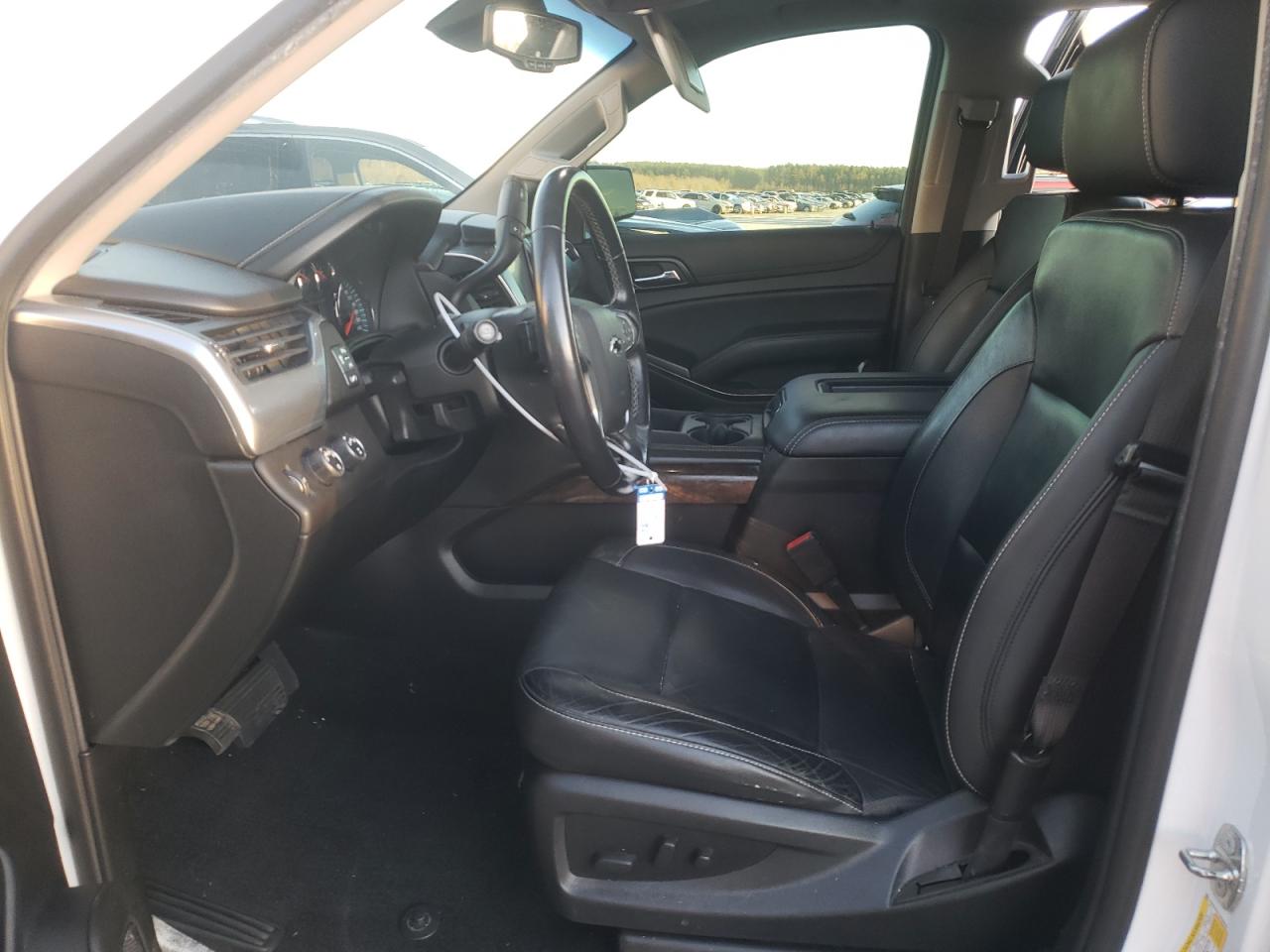 2018 Chevrolet Suburban - Image 7