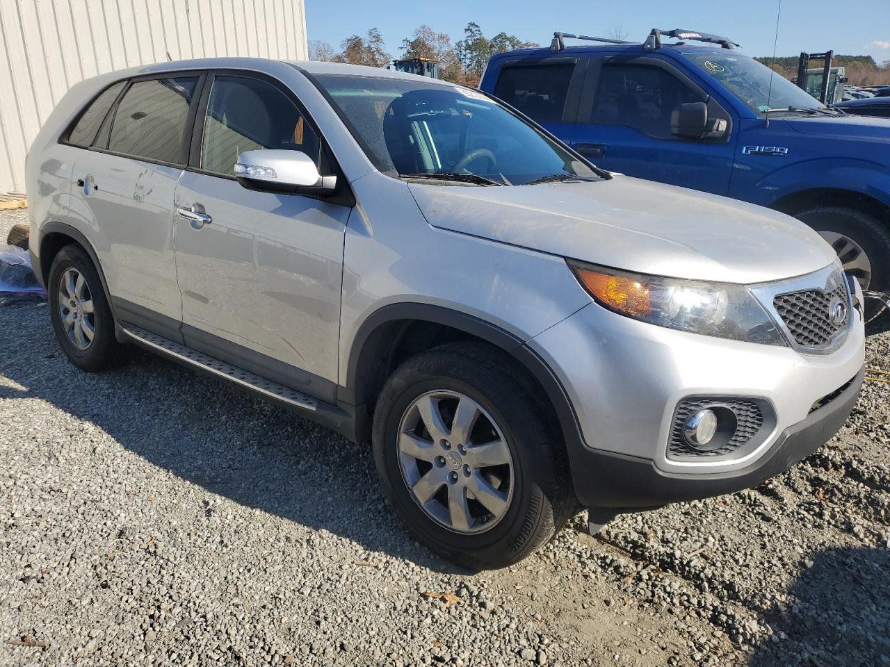 2013 Kia Sorento Lx VIN: 5XYKT3A10DG390199 Lot: 83213974