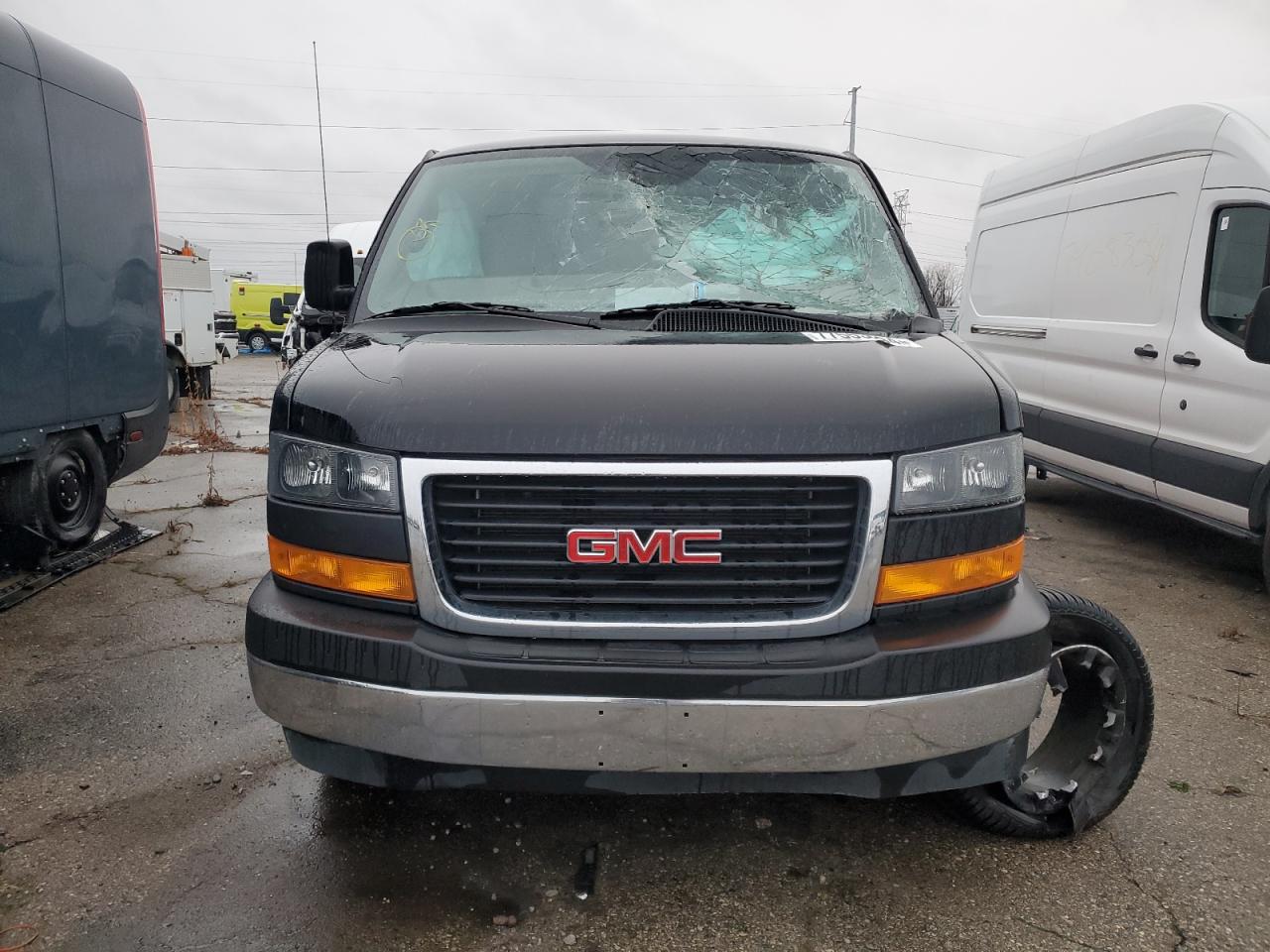 VIN 1GTZ7HF72R1105894 2024 GMC SAVANA no.5