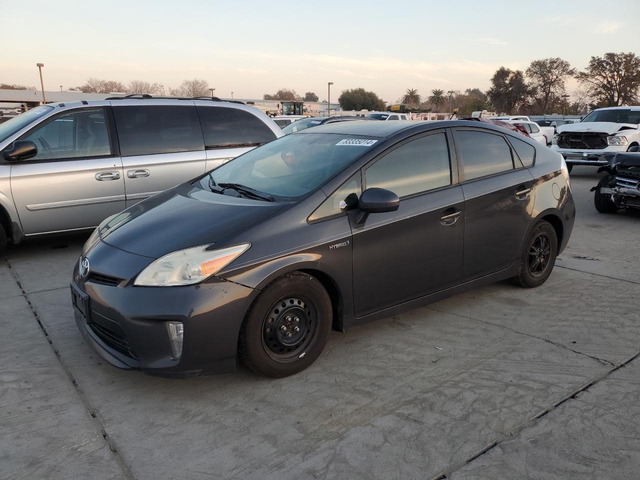 VIN JTDKN3DU8F0435270 2015 TOYOTA PRIUS no.1