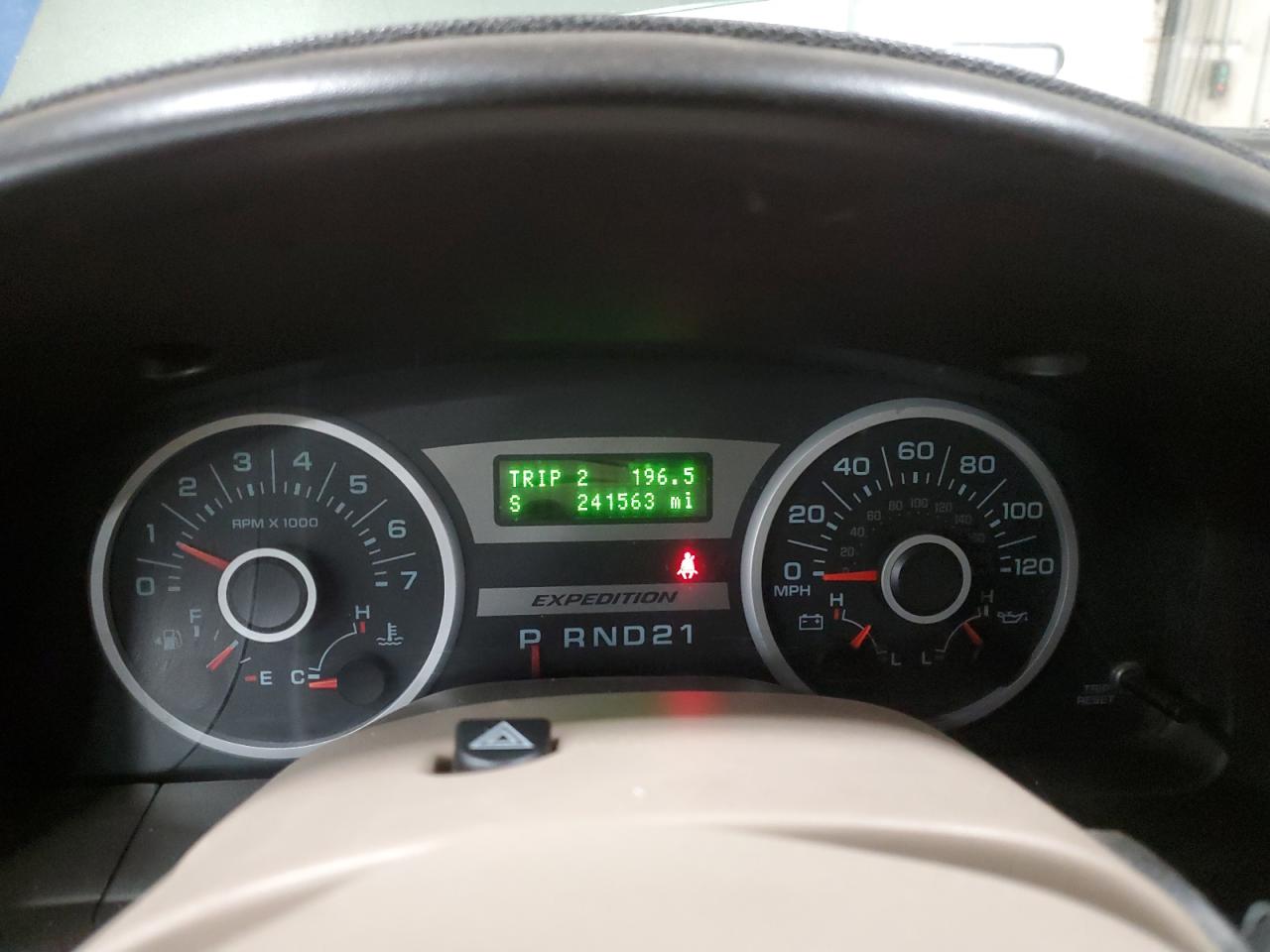 2005 Ford Expedition - Image 9