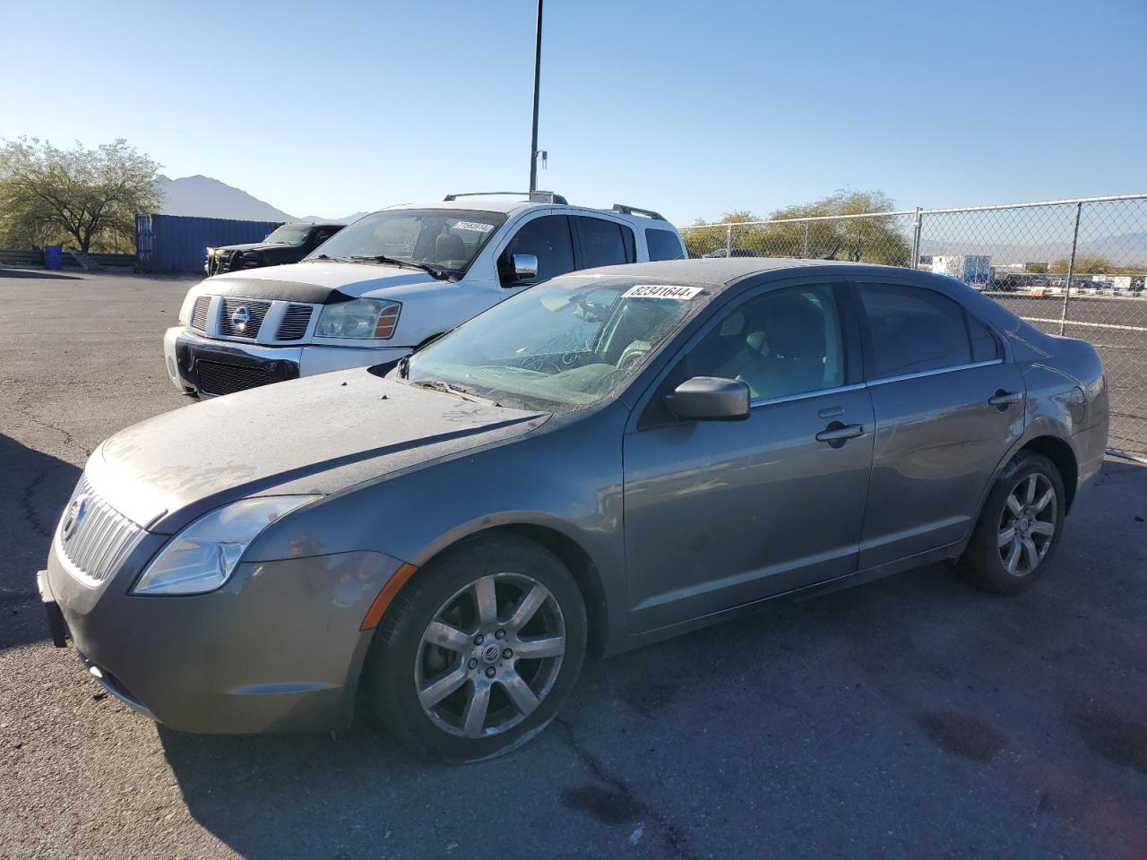 2010 Mercury Milan - Image 1