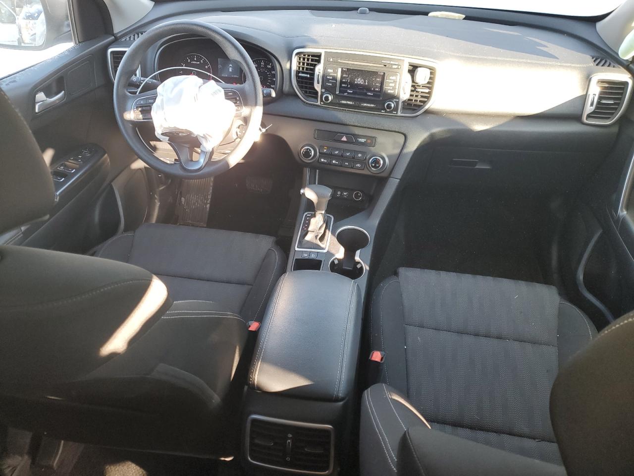 2017 Kia Sportage - Image 8