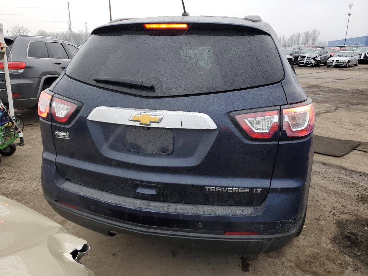 VIN 1GNKRHKD0FJ155591 2015 CHEVROLET TRAVERSE no.6