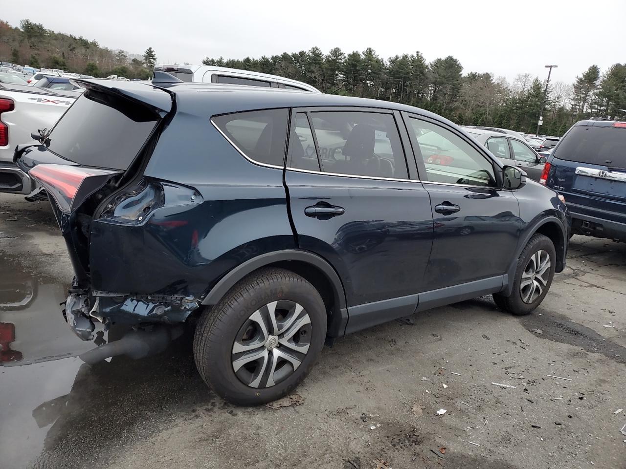 2018 Toyota RAV 4 - Image 3