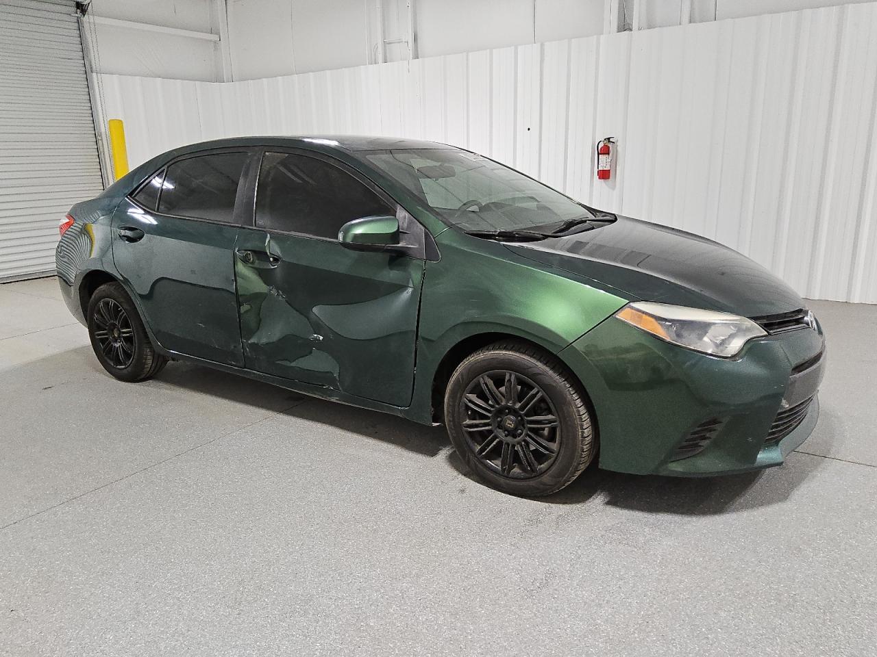 2015 Toyota Corolla - Image 4