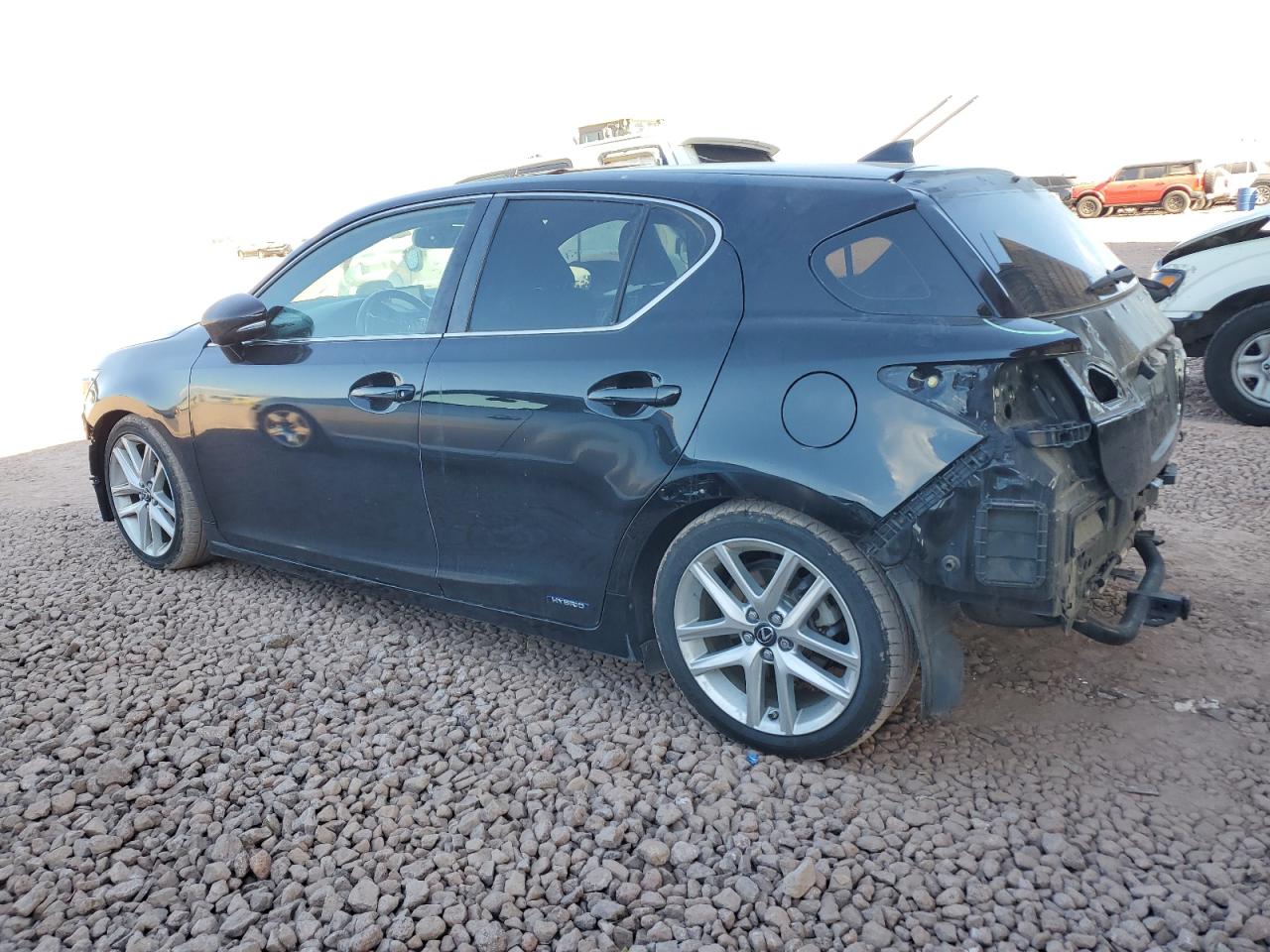 VIN JTHKD5BH1E2187580 2014 LEXUS CT 200 no.2