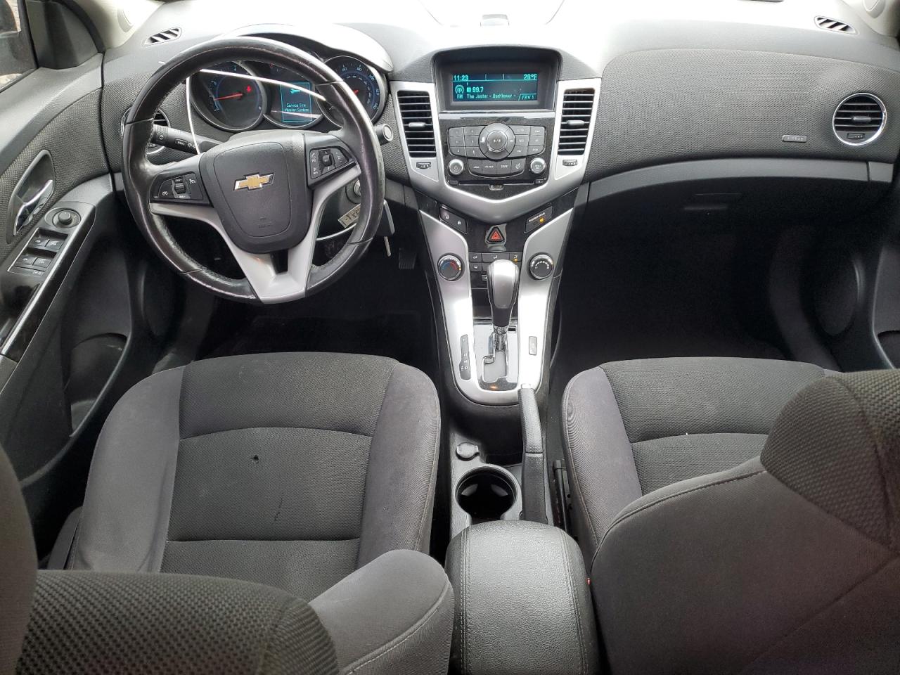 VIN 1G1PC5SB0D7273916 2013 CHEVROLET CRUZE no.8