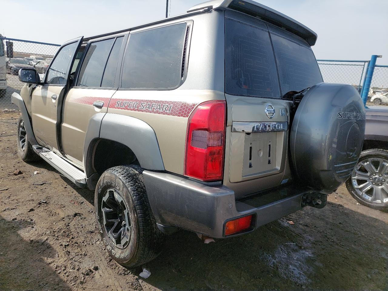 JN8FY1NY8MX038178 - 2021 Nissan Patrol - #86788144