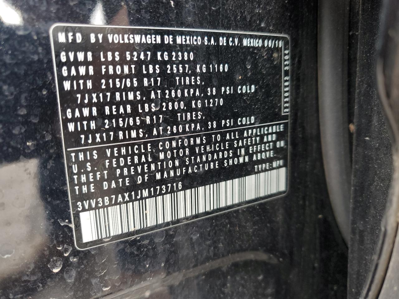 2018 Volkswagen Tiguan - Image 13