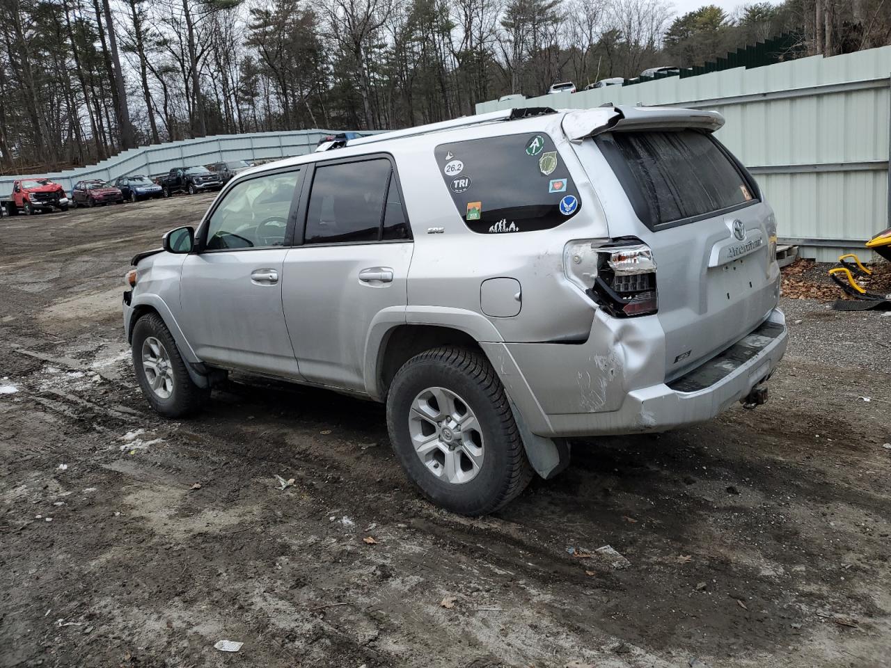 VIN JTEBU5JR8G5398686 2016 TOYOTA 4RUNNER no.2