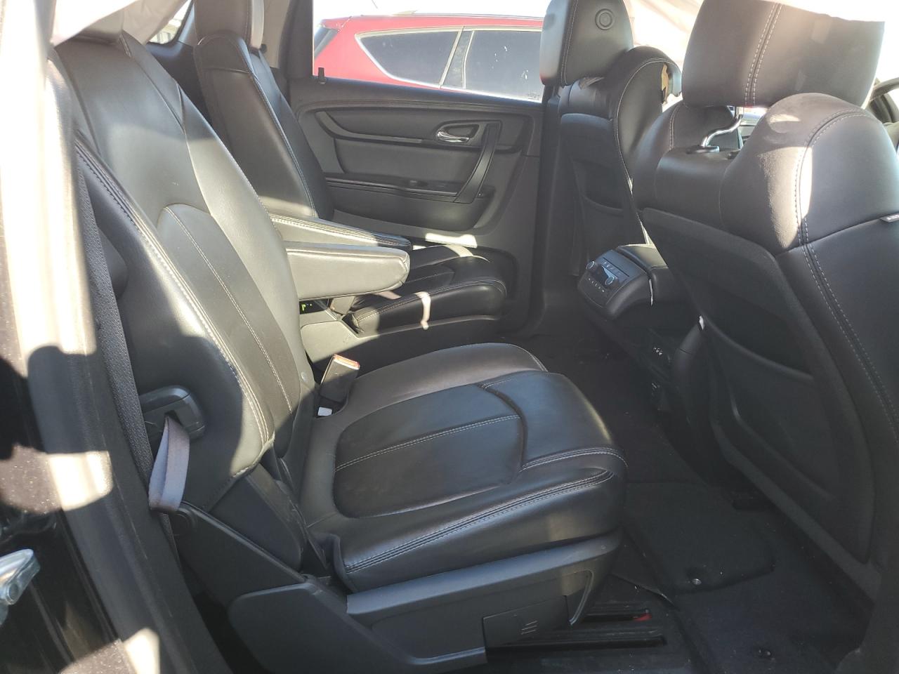 2015 Chevrolet Traverse Lt VIN: 1GNKRHKD3FJ133925 Lot: 84395564