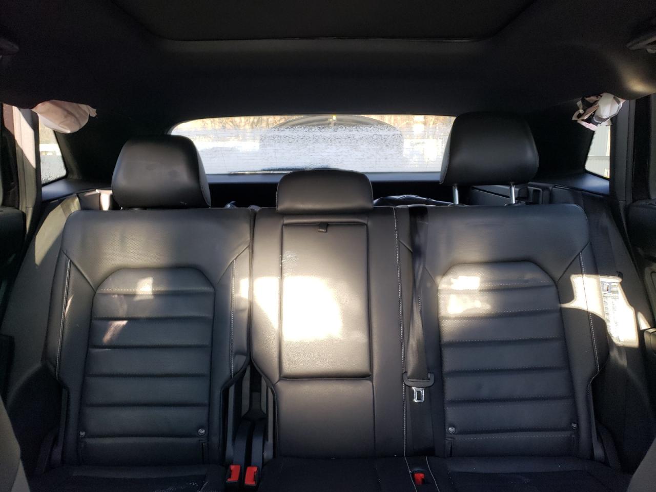 2020 Volkswagen Atlas - Image 10