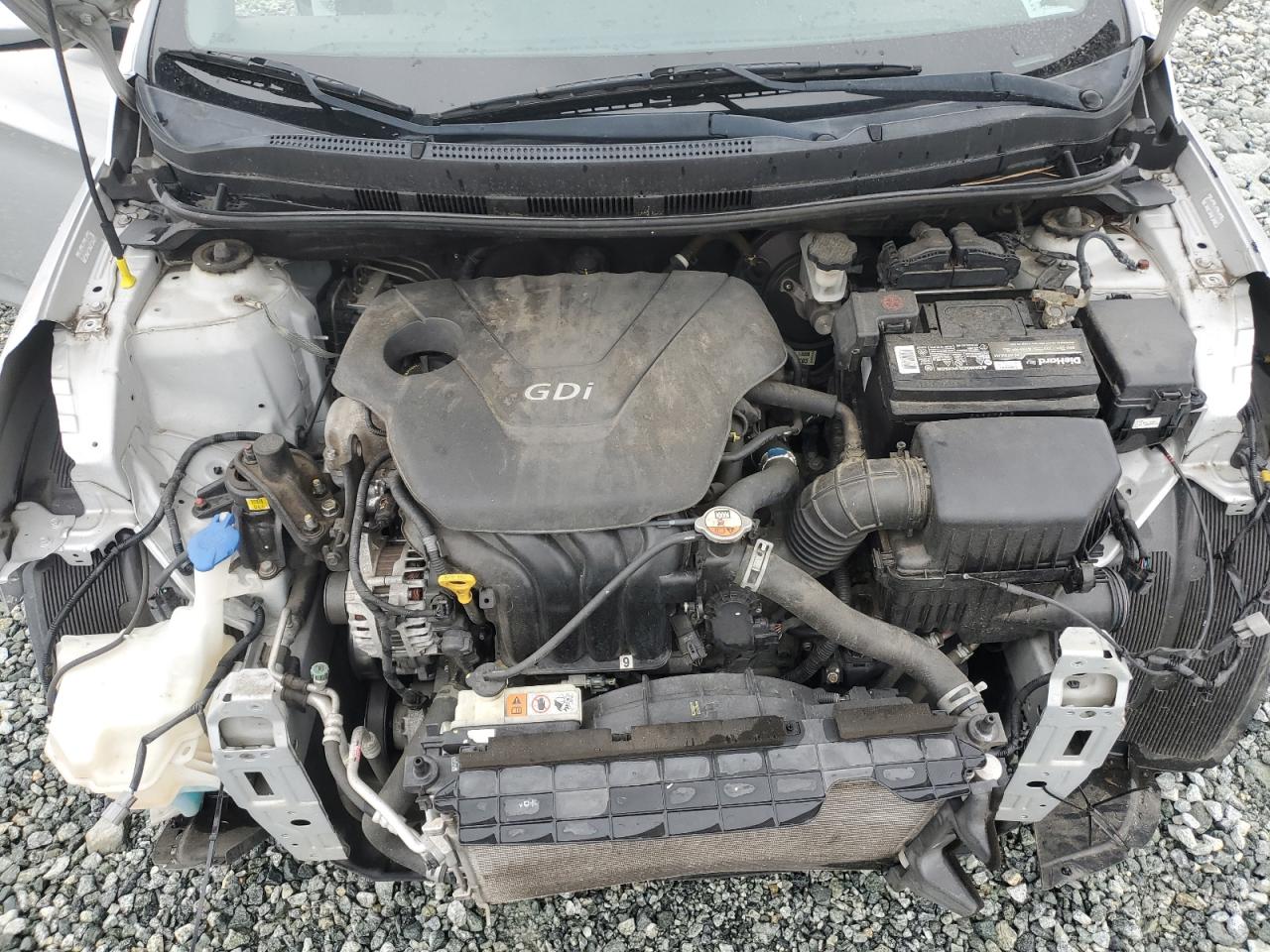 2014 Hyundai Accent - Image 11