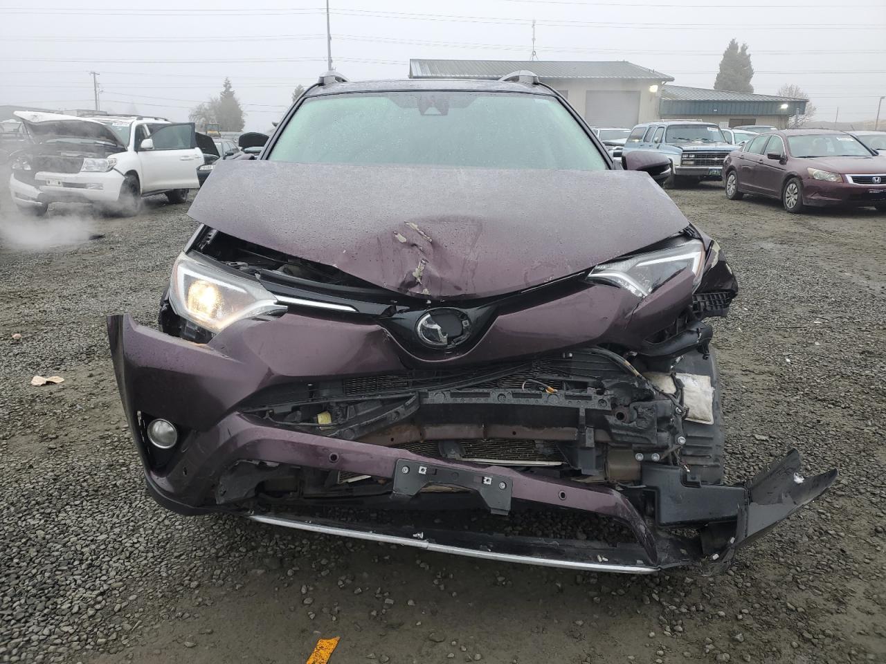 2017 Toyota RAV 4 - Image 5