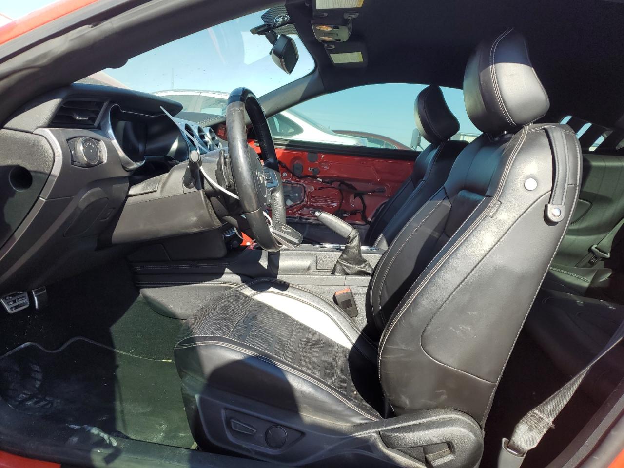 2020 Ford Mustang - Image 7
