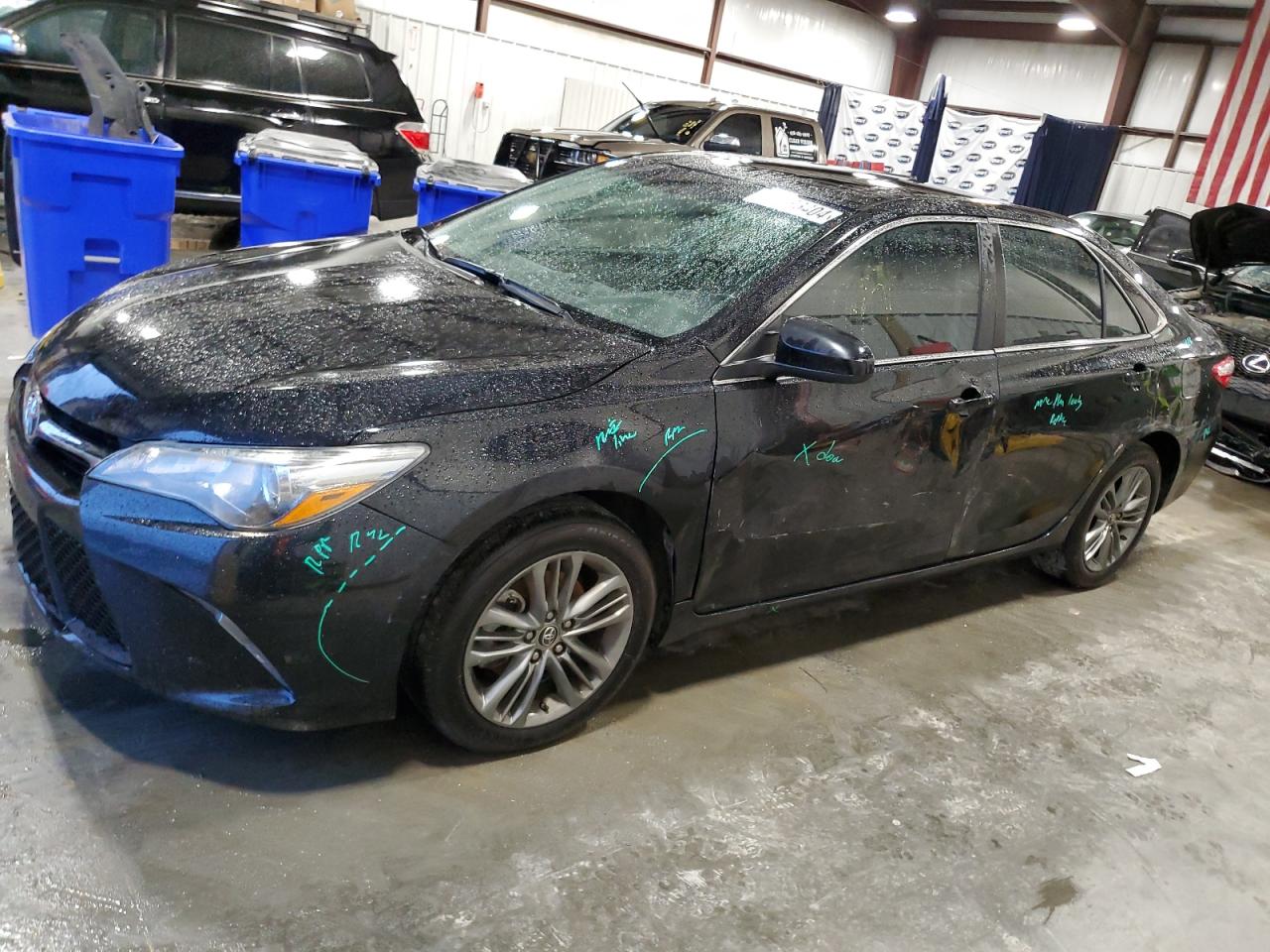 VIN 4T1BF1FK1FU498485 2015 TOYOTA CAMRY no.1