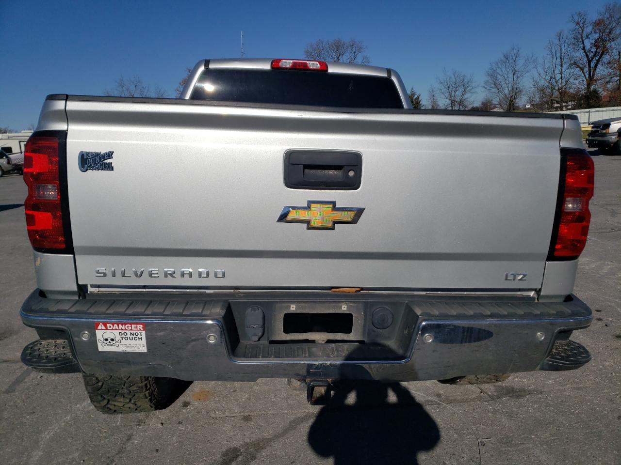 2014 Chevrolet Silverado - Image 6