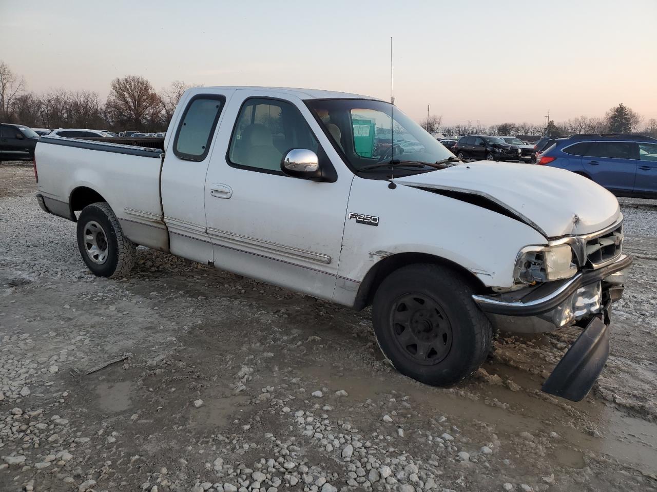 1997 Ford F250 - Image 4