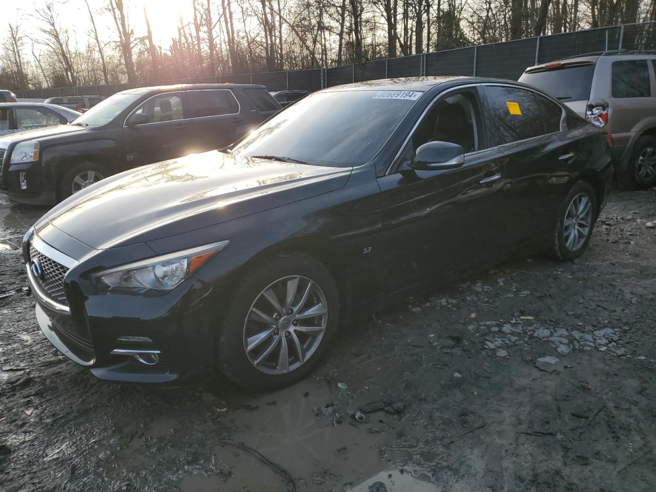 2015 INFINITI Q50