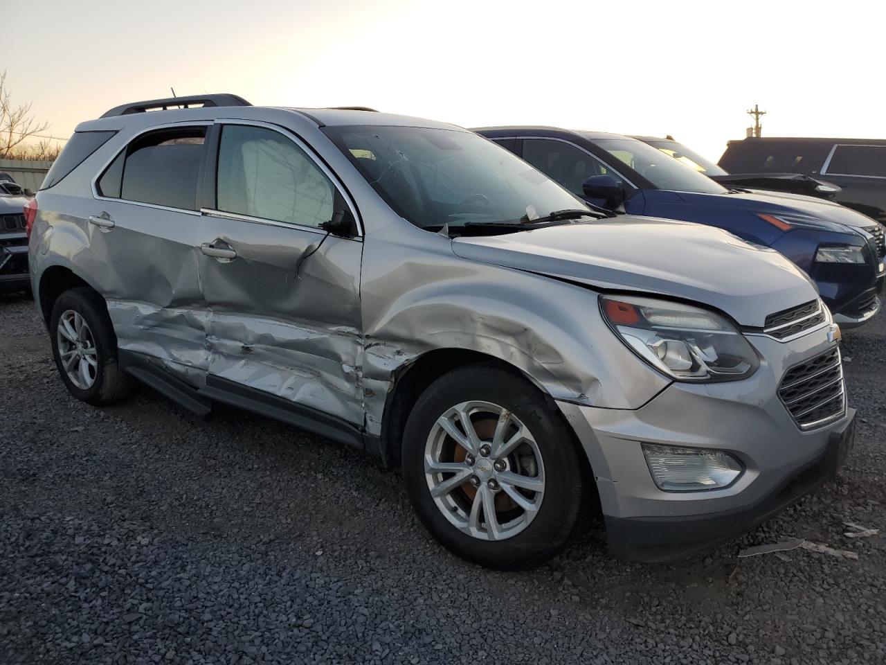 2016 Chevrolet Equinox - Image 4
